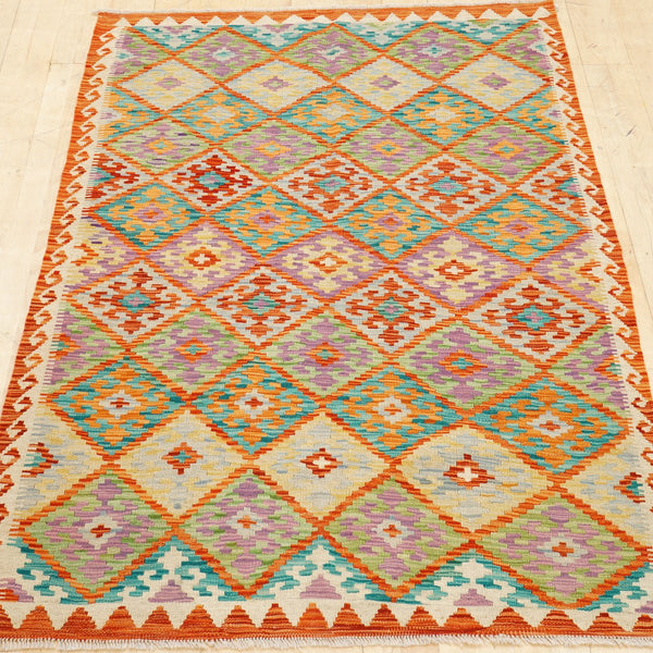 Maimaneh Kilim 183 x 132 cms